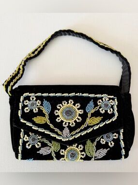 Vintage Black Velvet Beaded Purse Handbag Floral Motif Beaded, 1990’s